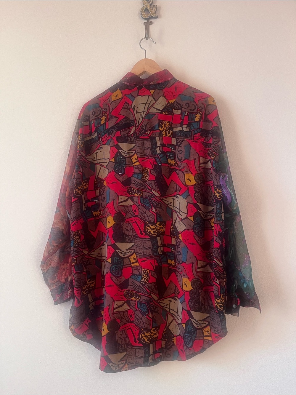 Multicolor Patterned Button-Up Shirt - Picture 9 of 11